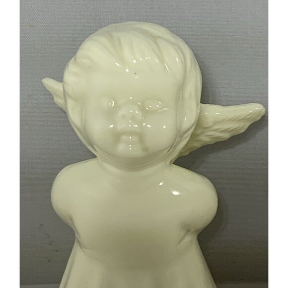 Vintage Kissing Angel Figurines Set Of 2 Porcelain Detailed Wings Graceful 4" - Picture 6 of 9